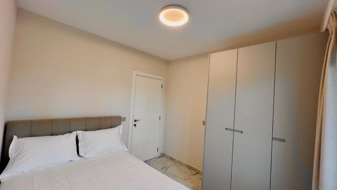 Zeus Tirana Suite Deluxe Exterior photo